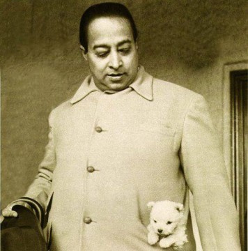 Yogananda_foto_senza scritte