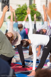 YogaDay-TV_2014-5501web.jpg