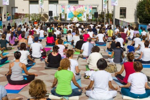YogaDay-TV_2014-5824web.jpg