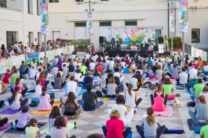 YogaDay-TV_2014-5997web.jpg